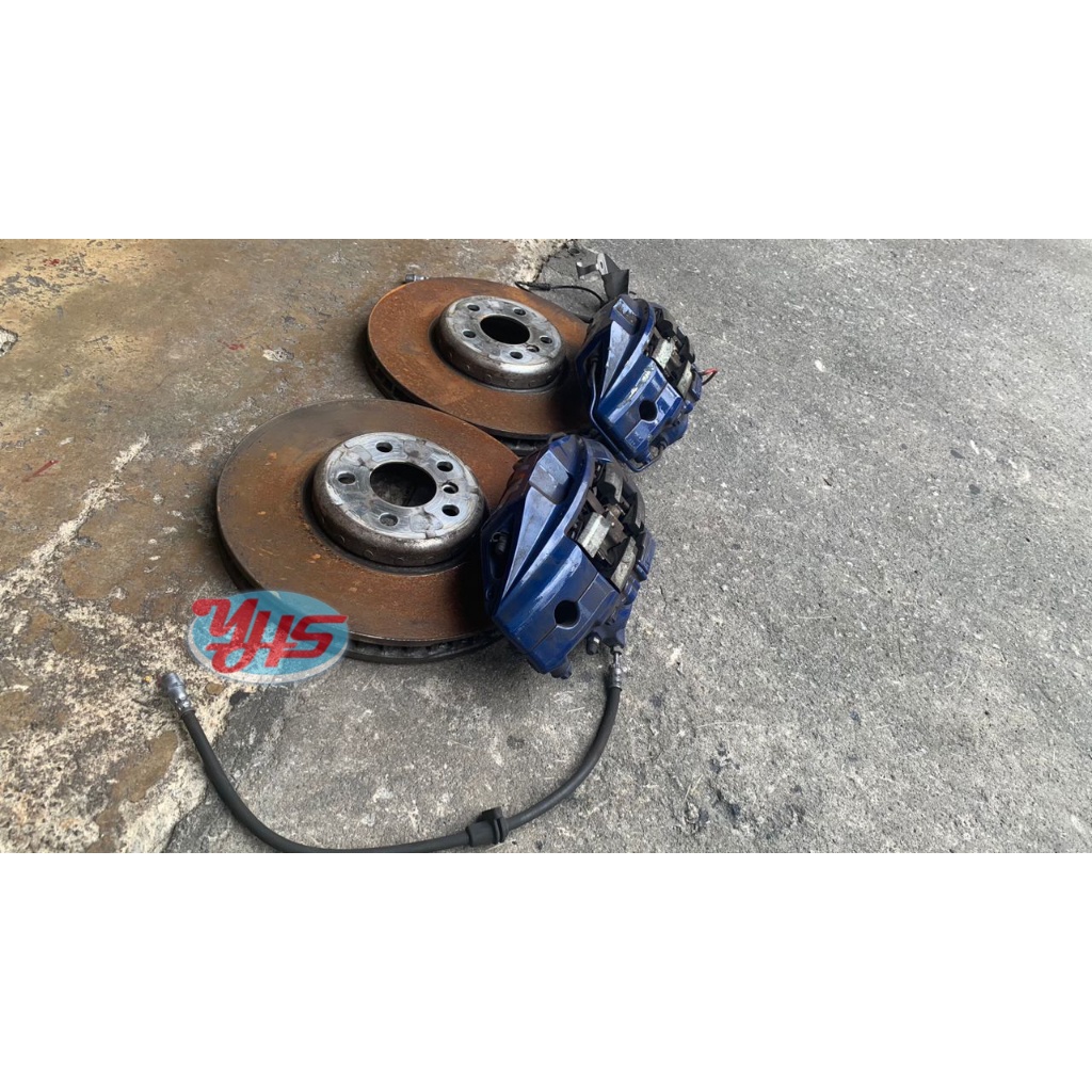 Bmw G20 Series Brembo Break Cailper Set thumbnail