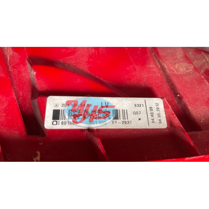 MERCEDES BENZ W204 Tail Lamp Rear Light Taillamp Taillight Car Kereta Lampu Belakang Mercedes-Benz (Left (Passenger)) thumbnail