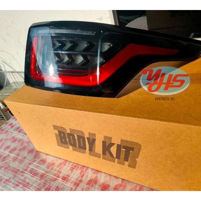LAND ROVER SPORT L494 (NEW MODEL) REAR TAILLIGHT RH TAILLAMP LAMPU BELAKANG KANAN Tail Lamp Light Car Kereta thumbnail