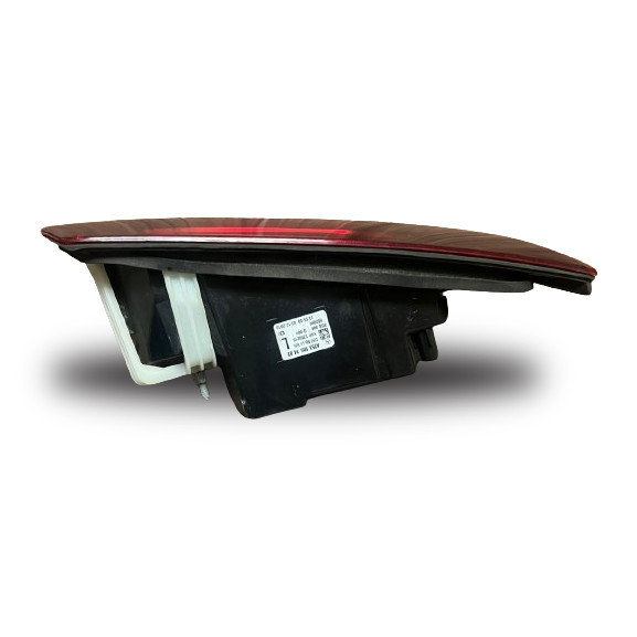 USED ORI MERCEDES W253 GLC 2016-2020 BOAT LIGHT LAMP LH thumbnail