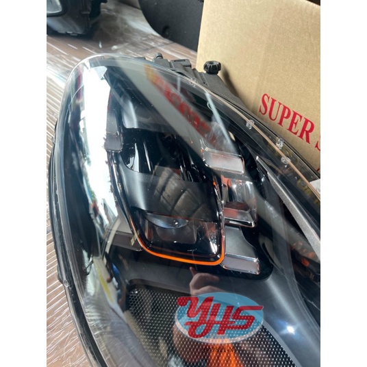 Porsche Macan Head Lamp Headlamp Head Lights FRONT DEPAN Car Lampu Kereta (Right (Driver)) thumbnail