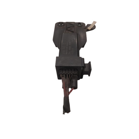 VOLKSWAGEN POLO 1.2 GLOW PLUG PRE-HEAT RELAY USED ORIGINAL (2012-2017) thumbnail