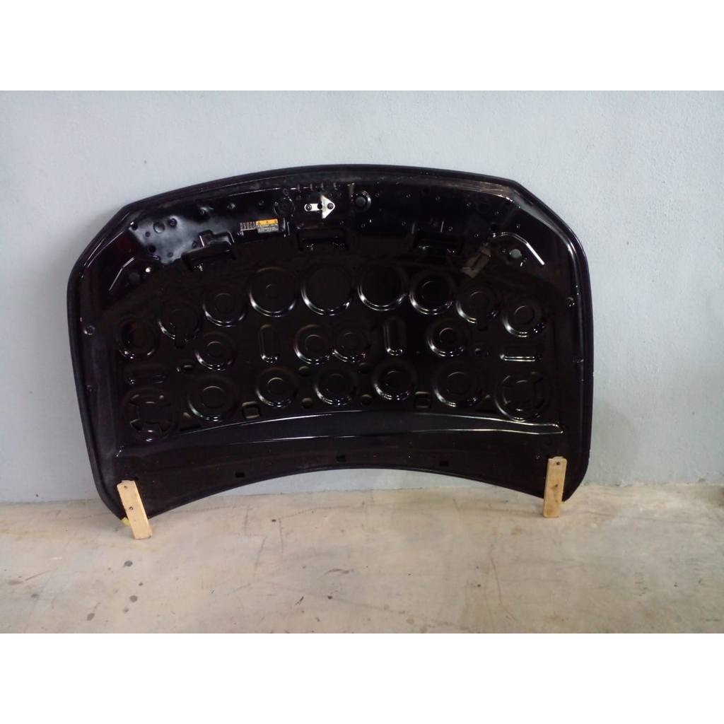 MERCEDES W177 ENGINE COVER USED ORIGINAL (2015-2019) thumbnail
