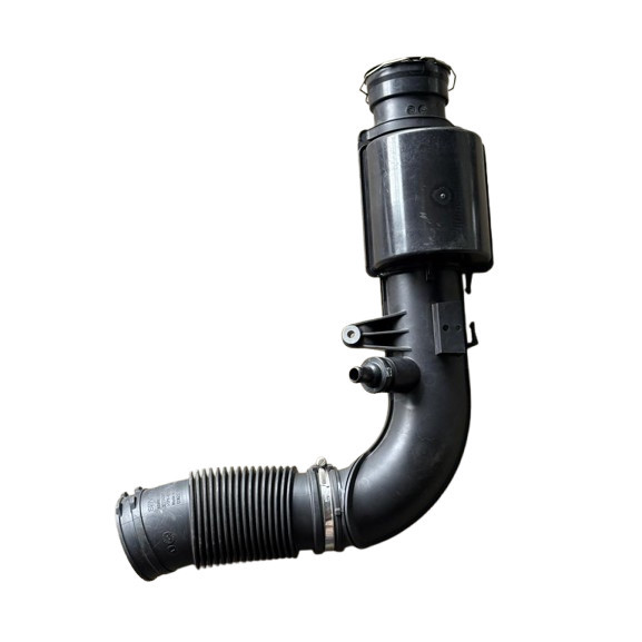 VOLVO XC40 S60 TURBO AIR INTAKE PIPE NEW CAR OUT (2018- 2021) thumbnail
