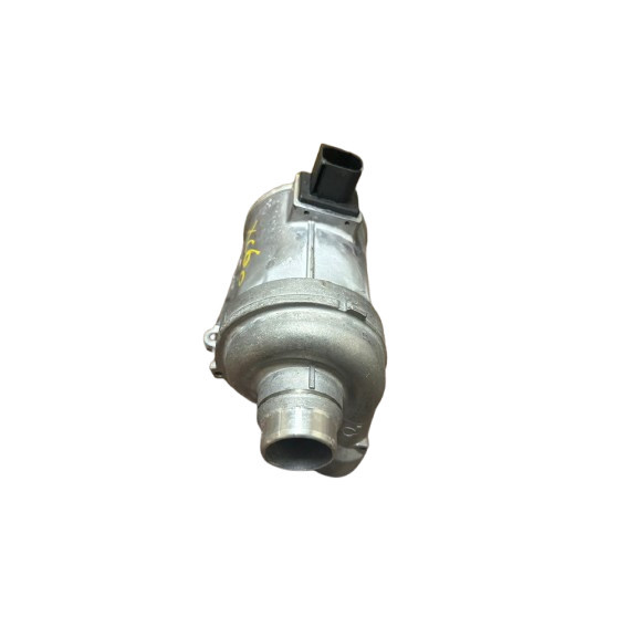 NEW ORI VOLVO XC60 T8 2016-2022 WATER PUMP thumbnail