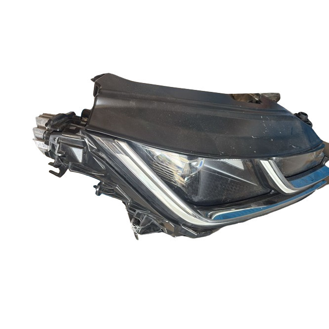 USED ORI VOLKSWAGEN ARTEON 3G8 2019-2020 HEAD LAMP RH thumbnail