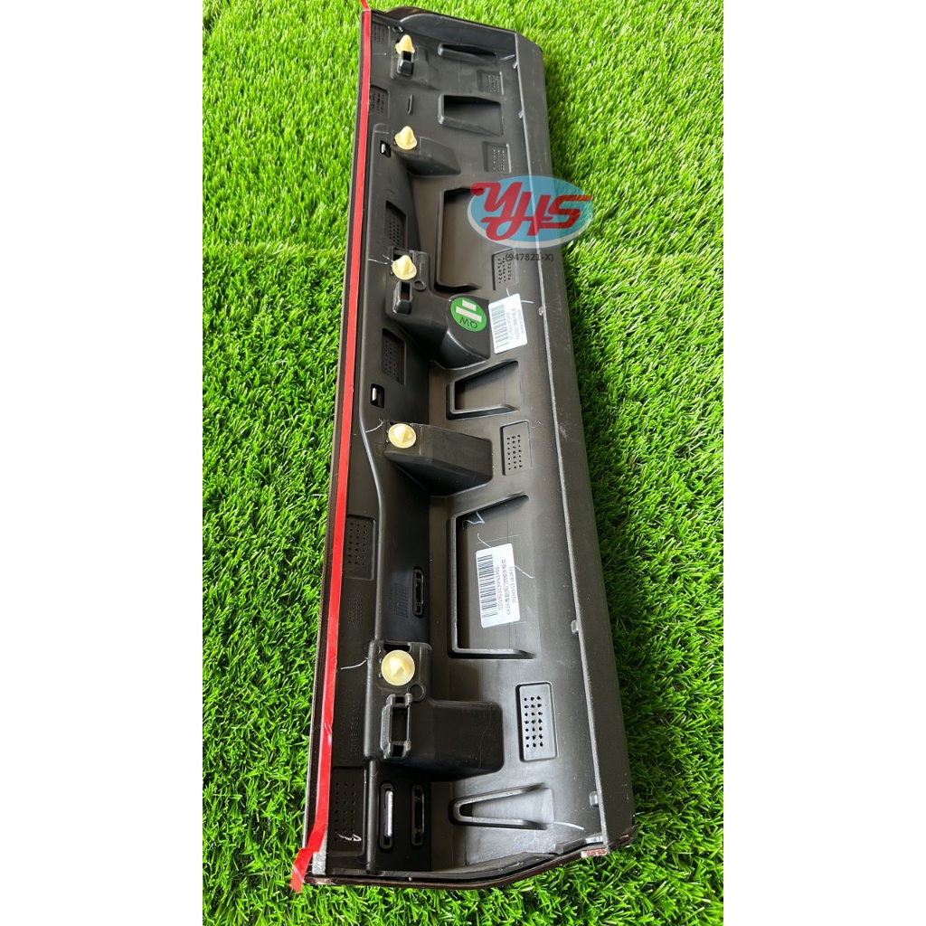 NEW Volvo XC60 rear door side moulding thumbnail