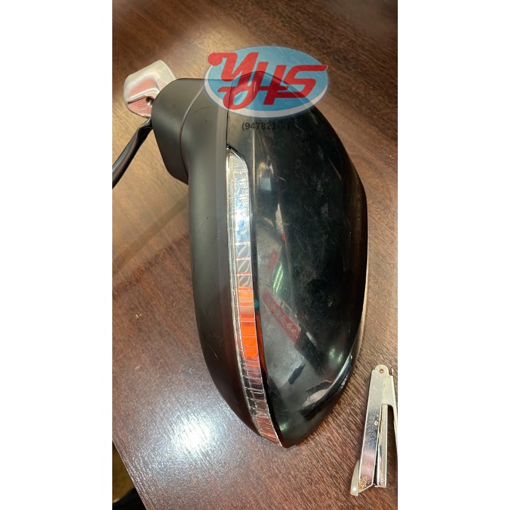 Volkswagen Vw Passat 2018 Side Mirror View Mirror (Left (Passenger)) thumbnail