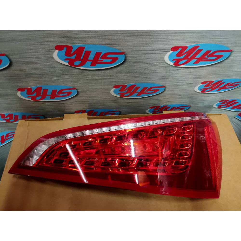 AUDI Q5 REAR TAILLIGHT RH TAILLAMP RH LAMPU BELAKANG KANAN Tail Light Taillight Car Kereta thumbnail
