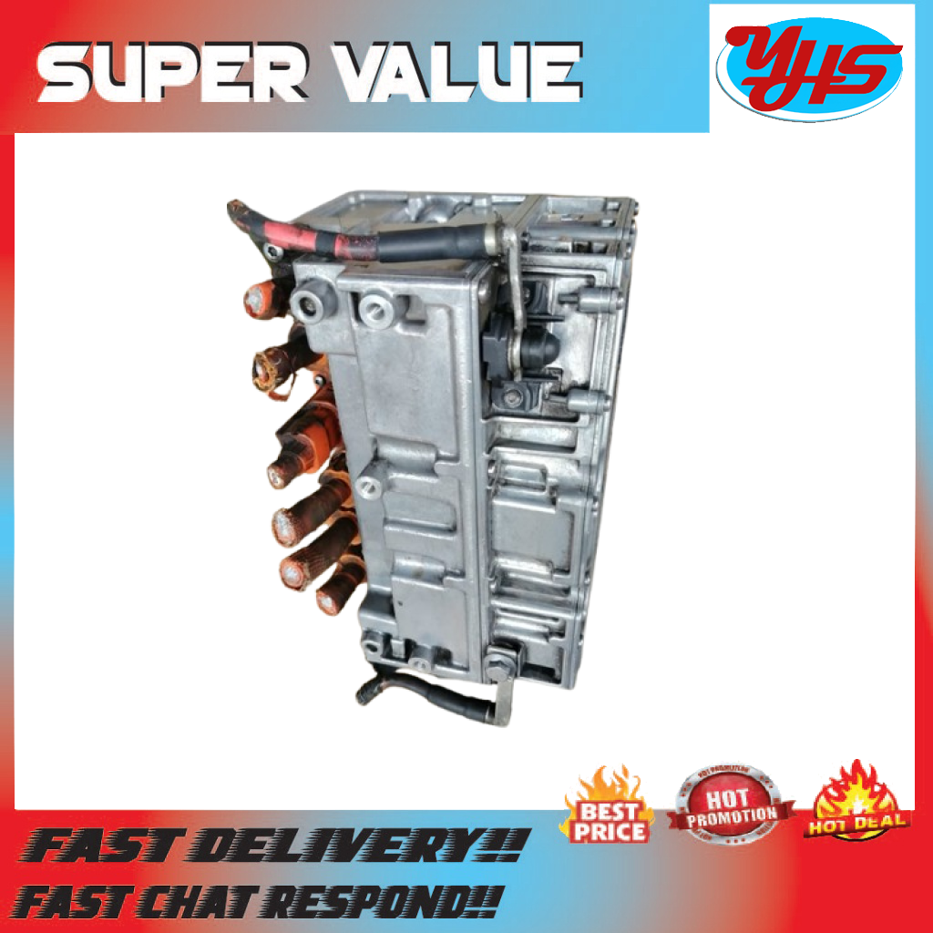 PORSCHE CAYENNE BATTERY VOLTAGE CONVERTER USED ORIGINAL (2018-2022) thumbnail