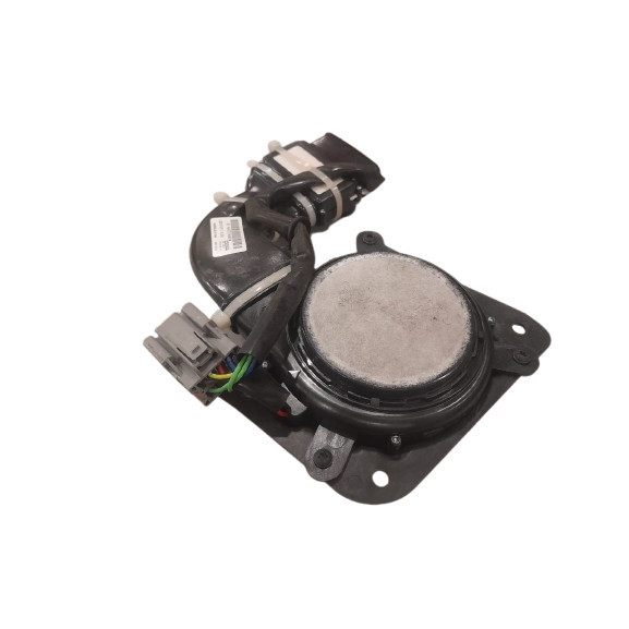 USED ORIGINAL LAND ROVER R405 2008-2015 REAR DRIVER BOTTOM SEAT HEATING COOLING FAN thumbnail