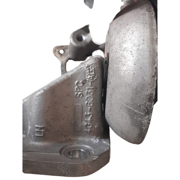 USED ORIGINAL ASTON MARTIN DB9 6.0 2010-2019 ENGINE BRACKET thumbnail