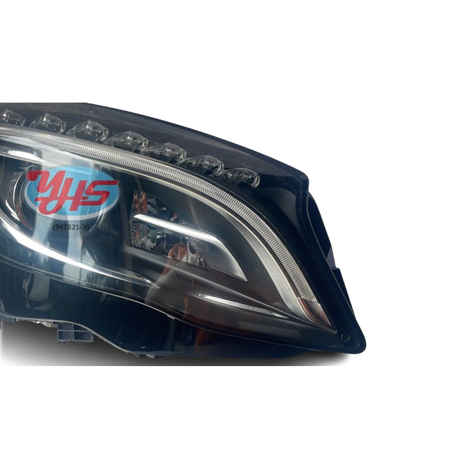 USED Mercedes Benz GLA 156 Head Lamp Active thumbnail