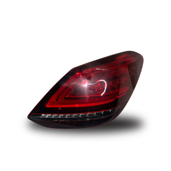 USED ORI MERCEDES W205 NEW FACELIFT 2015-208 REAR TAIL LIGHT (RIGHT)