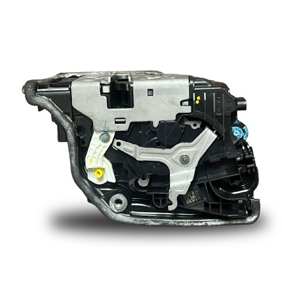 USED ORI BMW 5SERIES G30 2016-2018 FRONT RIGHT DOOR LOCK thumbnail