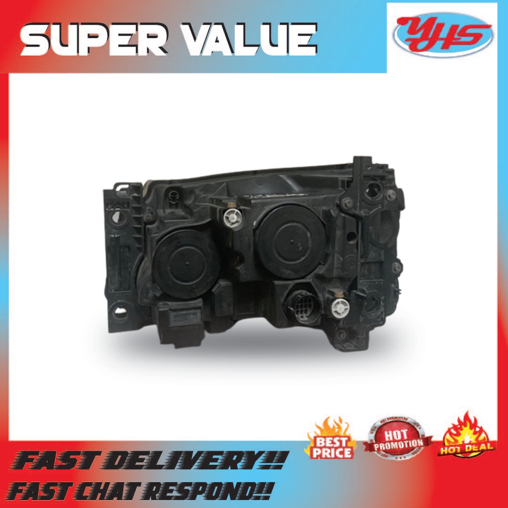 Used Ori Range Rover Sport O/S Driver Side Xenon Headlight AH32-13W029(lampu depan) thumbnail