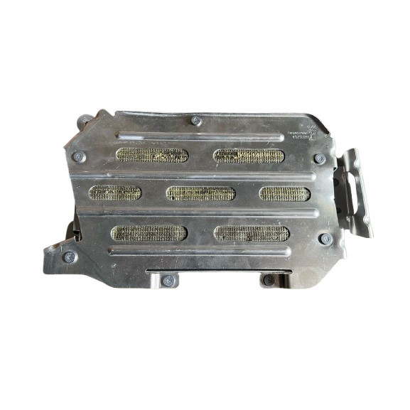 USED ORI PORSCHE 992 CARRERA 2017-2024  AMPLIFIER MODULE thumbnail