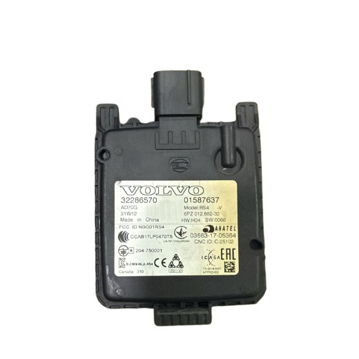 USED ORI VOLVO XC40 BLIND SPOT SENSOR MODULE thumbnail