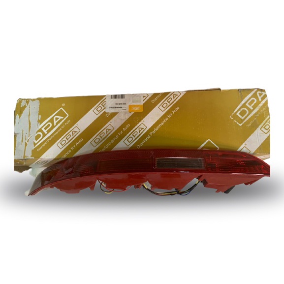 AUDI Q5 2013-2018 year Rear bumper light Right (Belakang bumper lampu kanan) thumbnail