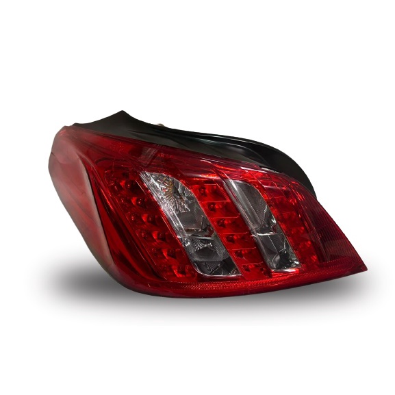 USED ORI PEUGEOT 508 2013-2015 TAIL LIGHT LAMP (RIGHT) thumbnail