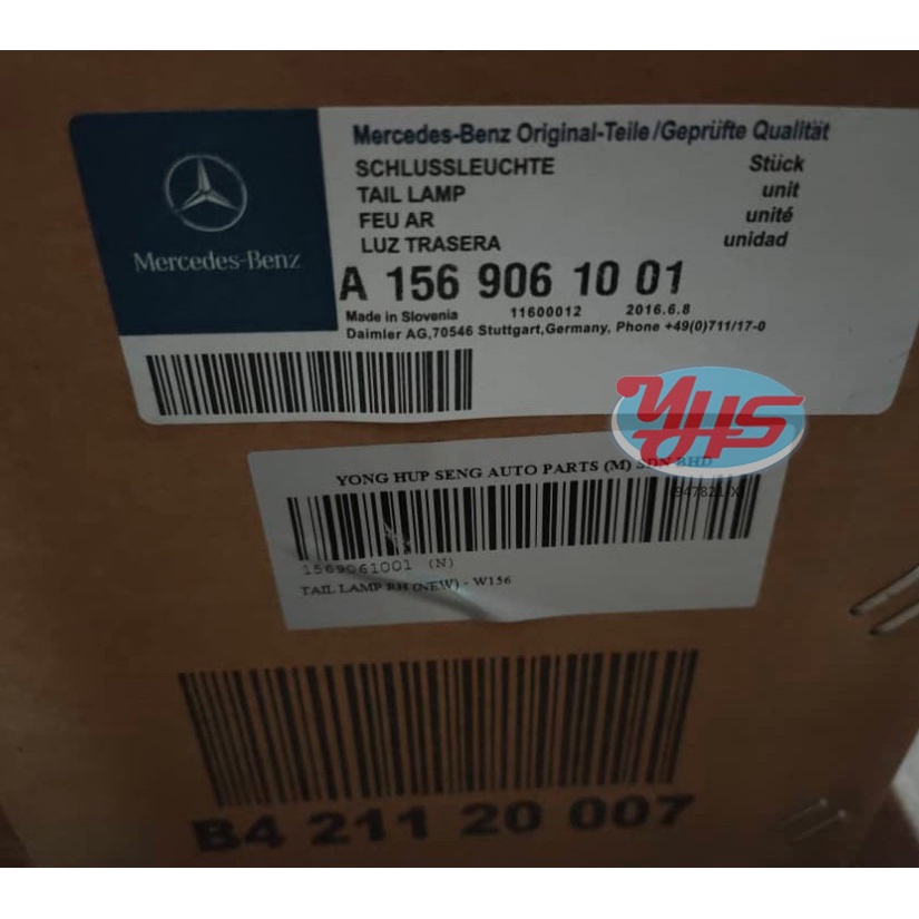 MERCEDES BENZ GLA W156 OEM  REAR LAMP RIGHT TAILLIGHT RH TAILLAMP RH LAMPU BELAKANG KANAN thumbnail