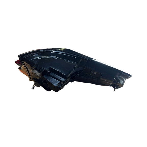 BMW X5 G18 NEW FACELIFT REAR OUTER TAIL LIGHT LH NEW CAR OUT (2019-2024) thumbnail
