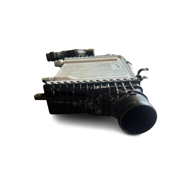 NEW ORI MERCEDES W264 C205-W238-W213 INTERCOOLER thumbnail
