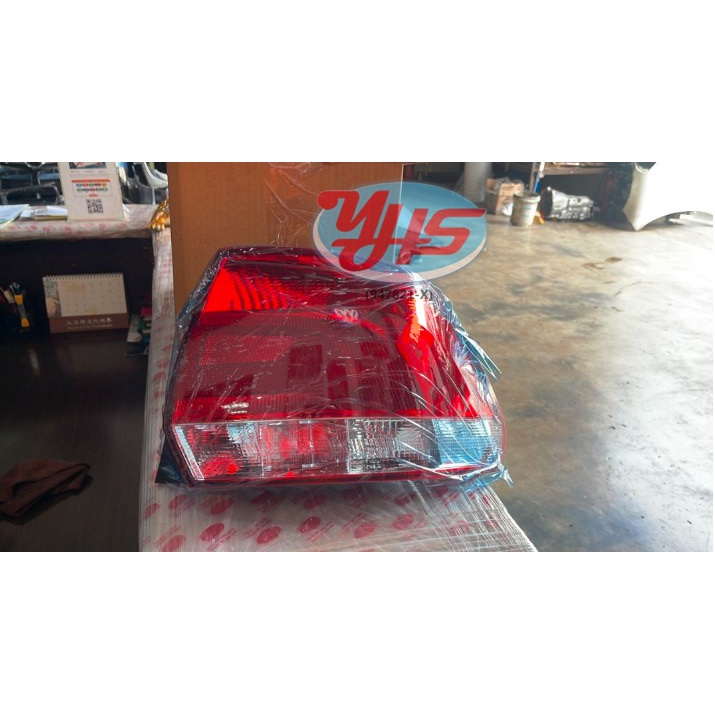 ORI Volkswagen Polo Sedan 1.6 Tail Lamp Rear Light Taillamp Taillight Car Kereta Lampu Belakang (Left (Passenger)) thumbnail