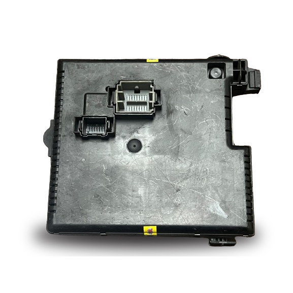 USED ORI VOLVO V70 XC90 S80 2006-2010 REAR FUSE BOX CONTROL MODULE thumbnail