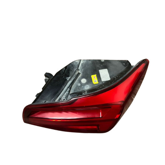 USED ORI AUDI Q2 2016-2022 TAIL LIGHT RH thumbnail