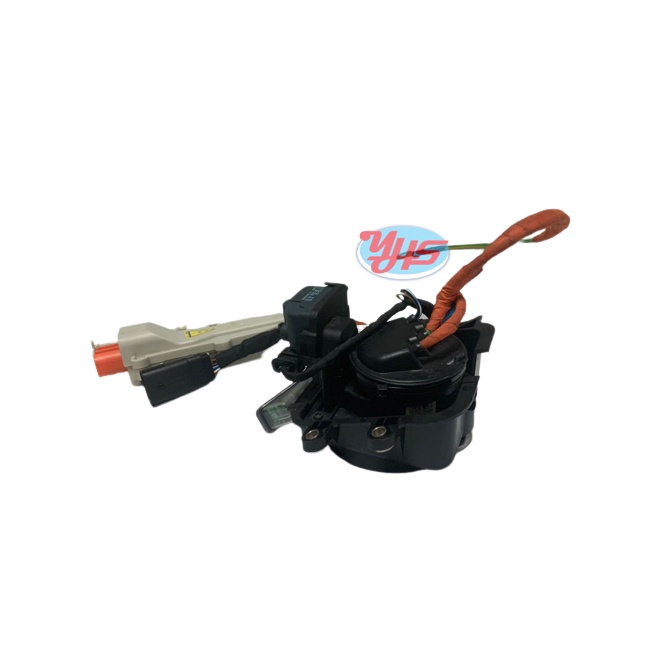 NEW Charging Conne Volvo 32266636 Charging Port thumbnail