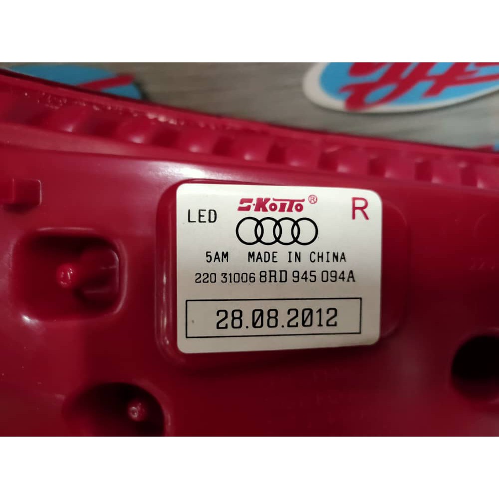 AUDI Q5 REAR TAILLIGHT RH TAILLAMP RH LAMPU BELAKANG KANAN Tail Light Taillight Car Kereta thumbnail
