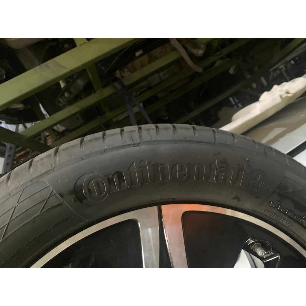 MERCEDES 213/205/172 SPORT RIM & TYRE USED 90% NEW TAYAR & RIM C CLASS E CLASS thumbnail