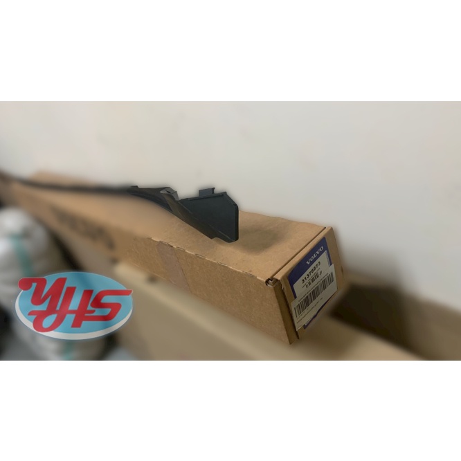 New Ori VOLVO V40 WINDSHIELD TRIM 31378573 thumbnail