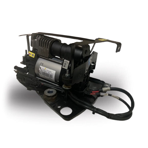 NEW ORI VOLVO XC90 T8 2013-2018 AIR SUSPENSION COMPRESSOR PUMP thumbnail