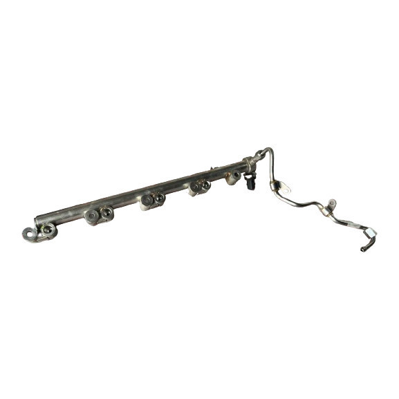 USED ORI LAND ROVER EVOQUE BJ32 2013-2017 FUEL RAIL thumbnail