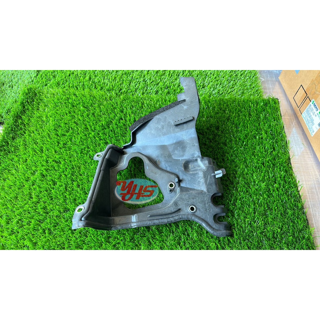NEW Volvo S90 2018 year ENGINE Panel Insulation engine compartment thumbnail