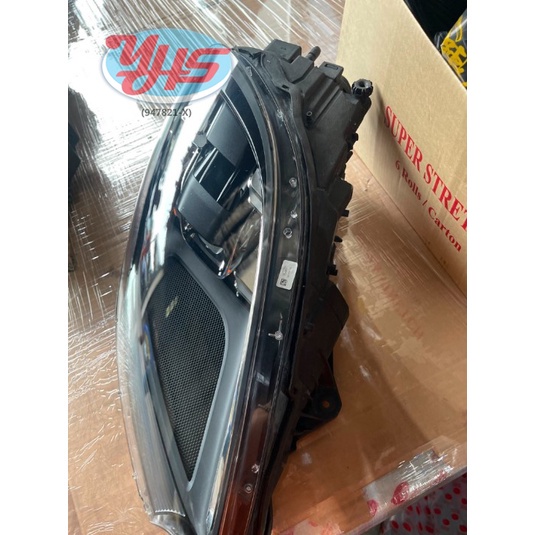 Porsche Macan Head Lamp Headlamp Head Lights FRONT DEPAN Car Lampu Kereta (Right (Driver)) thumbnail