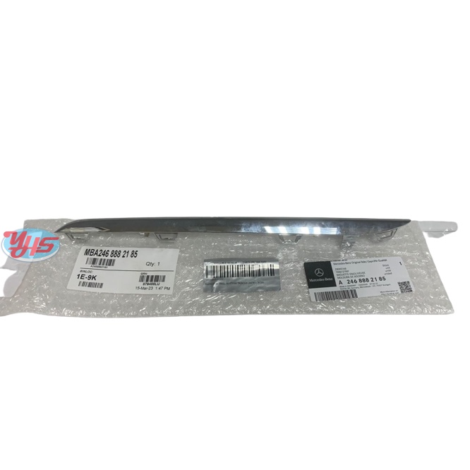 NEW ORIGINAL Radiator Grill Top Trim LH W246 thumbnail