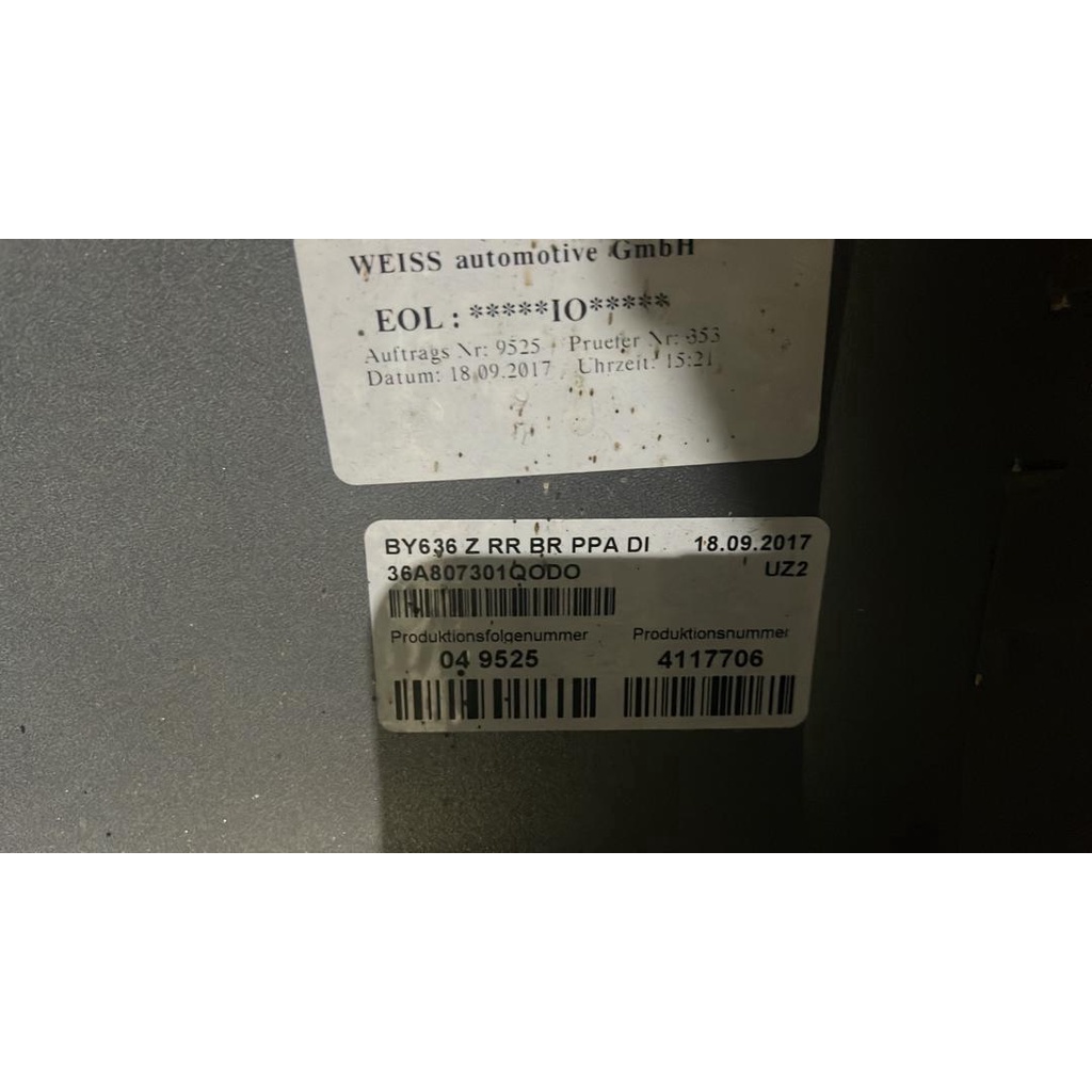 USED ORI BENTLEY BENTAYGA 2017-2020 REAR BUMPER thumbnail
