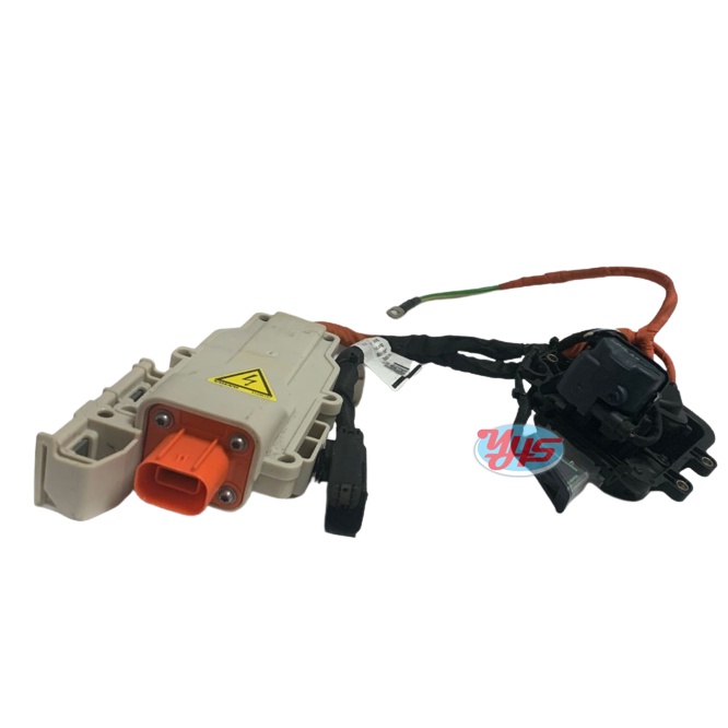 NEW Charging Conne Volvo 32266636 Charging Port thumbnail